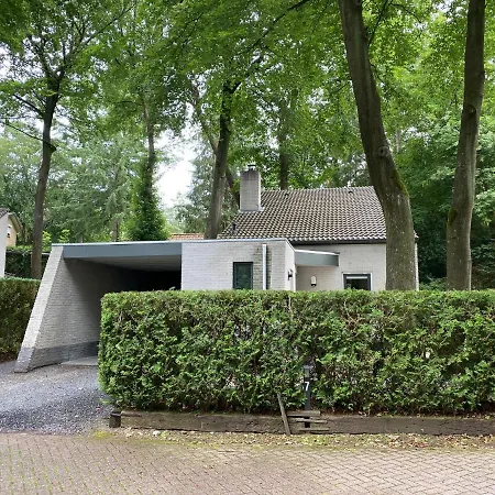 Holiday home Huize Nuwenspete